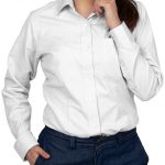 Comprar blusa Oxford. imagen de Comprar blusa Oxford.